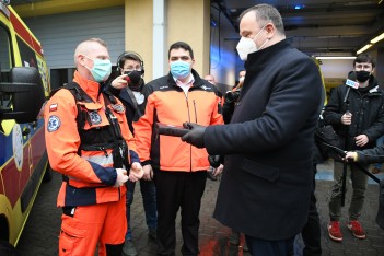 Nowe ambulanse na śląskich drogach