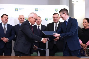  Podpisanie umowy na modernizację kompleksu FALA. fot. Andrzej Grygiel / UMWS 