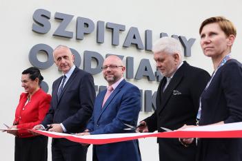 Uczestnicy uroczystości. 