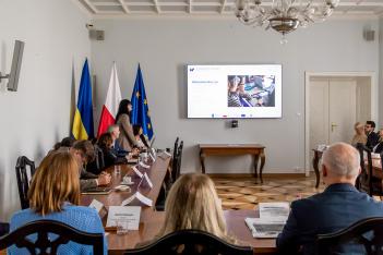 Kompetencje cyfrowe w szkołach – czas na zmianę myślenia i działania