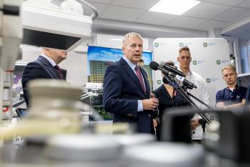 Uczestnicy konferencji prasowej. 