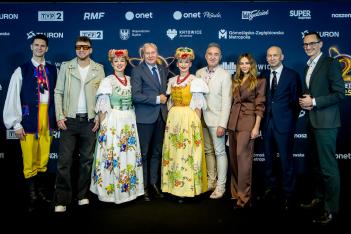 Uczestnicy konferencji prasowej. 