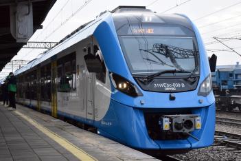 Zakup 5 sztuk elektrycznych zespołów trakcyjnych