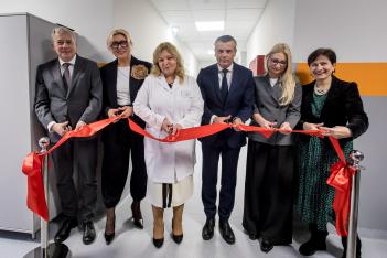 Otwarcie zmodernizowanego Oddziału Klinicznego Pediatrii w Szpitalu Specjalistycznym nr 2 w Bytomiu. 