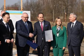 Konferencja prasowa dot. przekazania terenu po dawnym szybie Bojków w Gliwicach oraz podpisania porozumienia z PKP PLK 