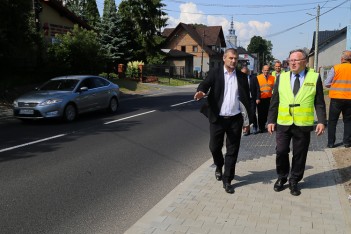 Ogrodzieniec: nowy odcinek Drogi Wojewódzkiej 790 po remoncie