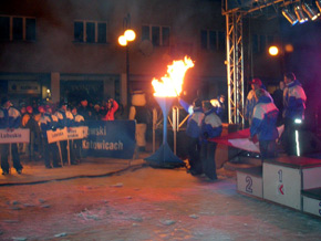  Zapalenie znicza olimpijskiego, Wisła 21 lutego 2004. 