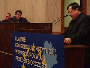  Konferencję otworzył przewodniczący Konsorcjum Bogusław Holeksa 