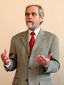  Klaus Weßler- Radca Ministerialny w rządzie krajowym Północnej Nadrenii Westfalii 