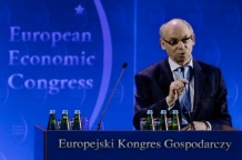  Janusz Lewandowski – Komisarz UE ds. Budżetu i Programowania Finansowego 