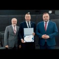  Wręczenie certyfikaty dla gmin w ramach projektu "Standardy obsługi inwestora w samorządzie". fot. Tomasz Żak / UMWS 