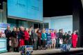Uczestnicy gali w teatrze. 