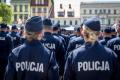 Policjanci podczas obchodów. 