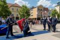 Policjanci podczas obchodów. 