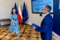 Uroczystość wręczenie listów gratulacyjnych. 