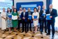 Uroczystość wręczenie listów gratulacyjnych. 