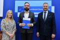  Wręczenie listów gratulacyjnych. fot. Patryk Pyrlik / UMWS 