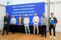 Uroczystość wręczenia symbolicznych czeków na Stadionie Śląskim. 