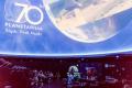 Studio radiowe wraz z publicznością w Planetarium Śląskim. 