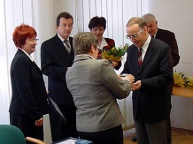  Nagrodę odbiera wiceprezydent Rudy Śląskiej Teodor Chowaniec 