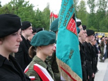  W uroczystościach brała udział licznie młodzież szkolna 