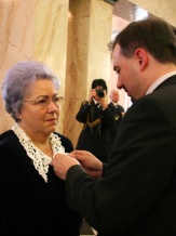  Krzyż Kawalerski Orderu Odrodzenia Polski otrzymuje Irena Zbylut 