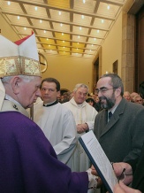  Metropolita Katowicki arcybiskup Damian Zimoń i Marszałek Województwa Śląskiego Janusz Moszyński. 