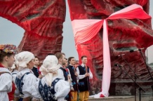  Uroczystości pod Pomnikiem Powstańców Śląskich w Katowicach 