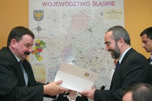  Nominację do RKM odbiera Jerzy Motłoch – dyrektor Wydziału Terenów Wiejskich Urzędu Marszałkowskiego. 
