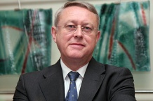 Dyrektor programu INTERREG IV C Michel Lamblin 