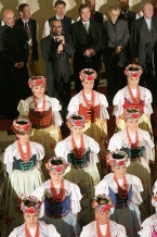  Uroczystość uświetnił występ zespołu Śląsk. 