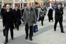  Marszałkowie w drodze na obrady w Rybniku 