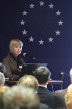  Minister Bieńkowskiej zaprezentowano wybrane projekty transportowe 