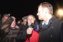  Premier rozmawiał z poszkodowanymi mieszkańcami Kalin 
