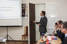  Marcin Stolarz, dyrektor Biura ds. Przygotowań EURO 2012 Województwa Śląskiego omówił kolejny raport stadionowy 