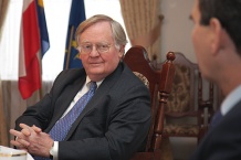  Victor Ashe - ambasador USA w Warszawie 