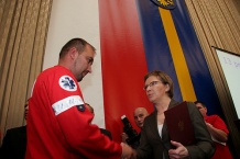  Minister Ewa Kopacz odznaczyła ratowników 