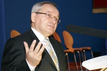  Przybyłych gości przywitał prof. Jan Malicki. 