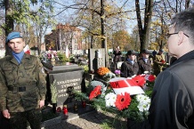  ... i Wojciecha Korfantego na katowickim cmentarzu przy ulicy Francuskiej 