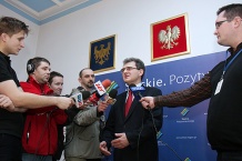  Konferencja prasowa marszałka Bogusława Śmigielskiego po zakończeniu wizyty 