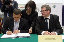  Podpisanie porozumienia miedzy Województwem Śląskim, Stadionem Śląskim, Fundacją dla Śląsk i TP S.A. 