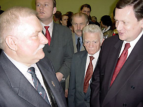  Prezydent Lech Wałęsa w rozmowie z Marszałkiem Michałem Czarskim 