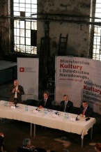  Na terenie b. KWK Katowice minister spotkał się z przedstawicielami środowisk twórczych oraz samorządowcami 