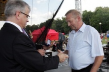  Odznaki Za Zasługi dla Województwa Śląskiego wręczył wicemarszałek Adam Stach 