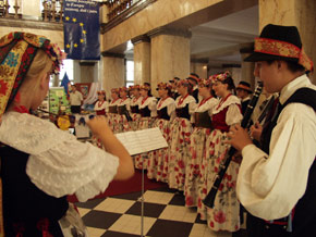  Konferencji towarzyszyły występy zespołów folklorystycznych 