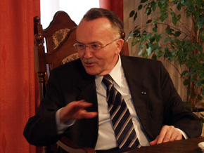  Ambasador Republiki Słowenii w Polsce Zvone Dragan 