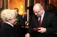  Wicewojewoda Piotr Spyra wręczył Medale za długoletnią służbę 