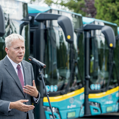Nowe autobusy dla Jaworzna. fot. Tomasz Żak / UMWS